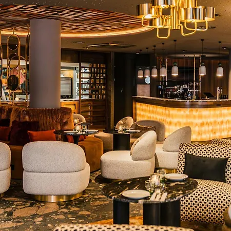 Nyx Hotel Amsterdam Rembrandt Square-3